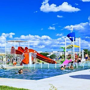 Cabanas Parque Termal Dolores